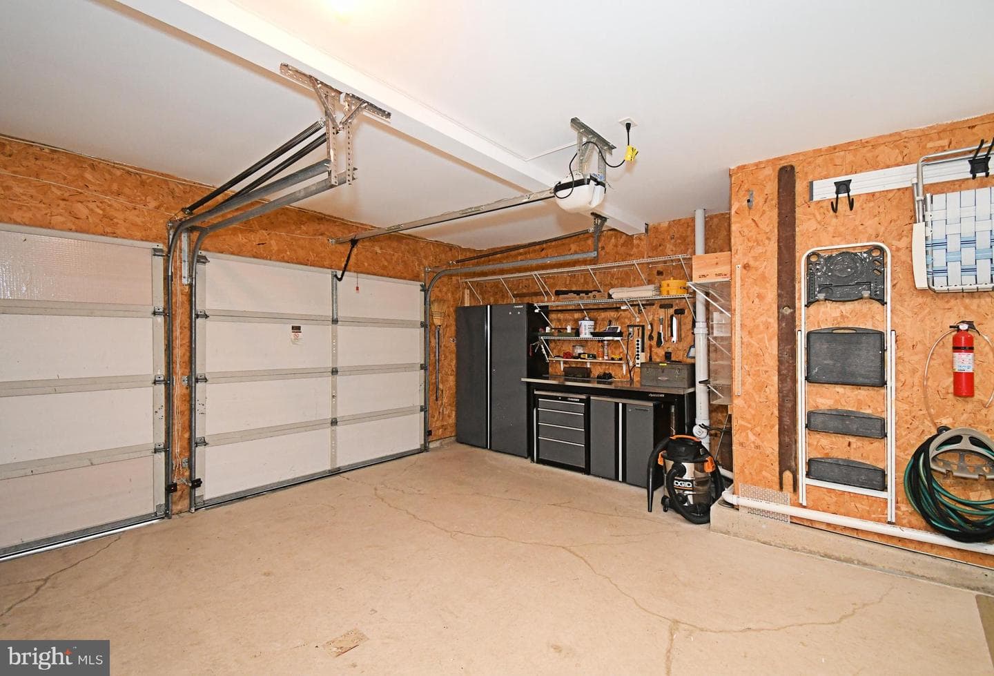 555 Saratoga Road photo 34