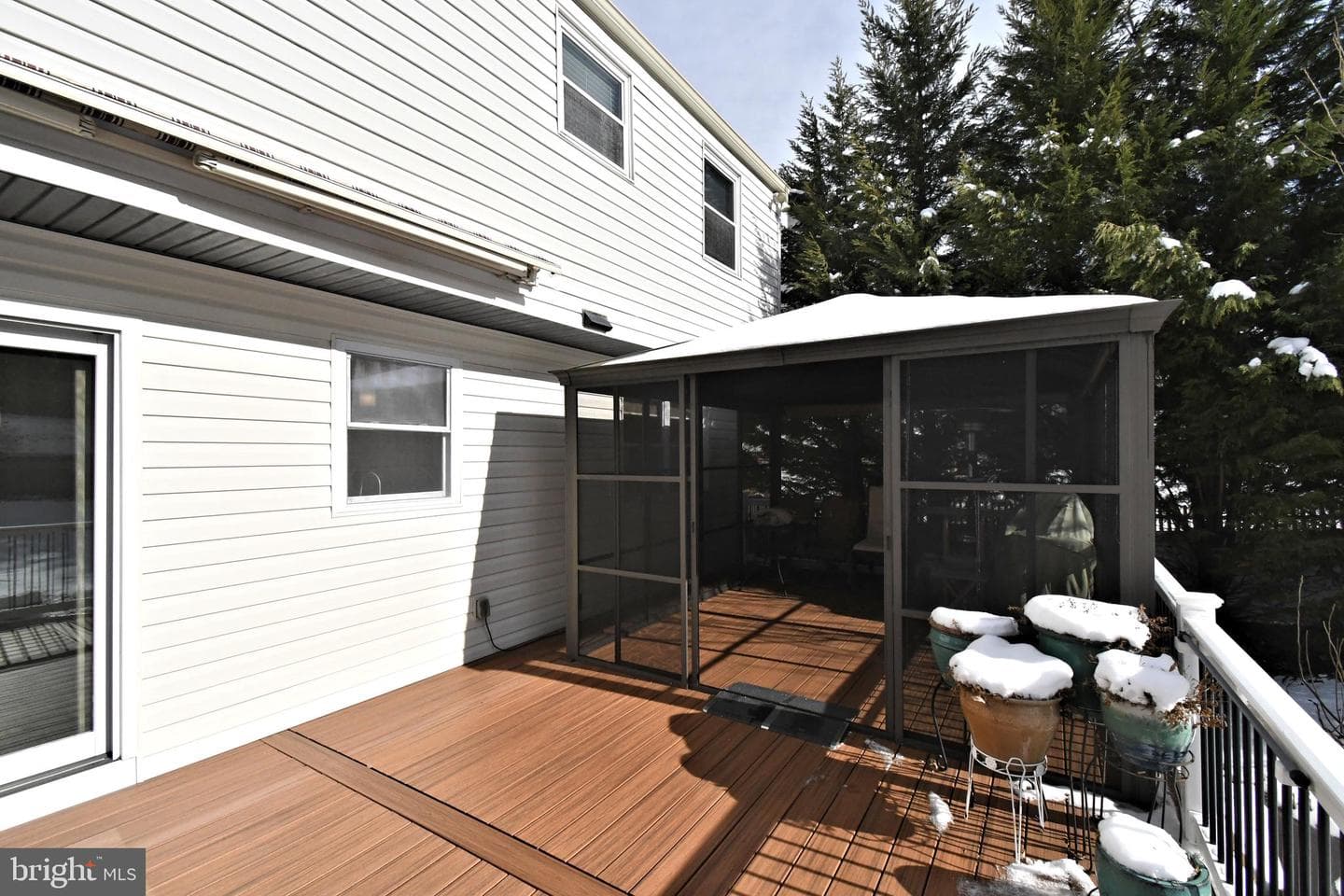 555 Saratoga Road photo 39