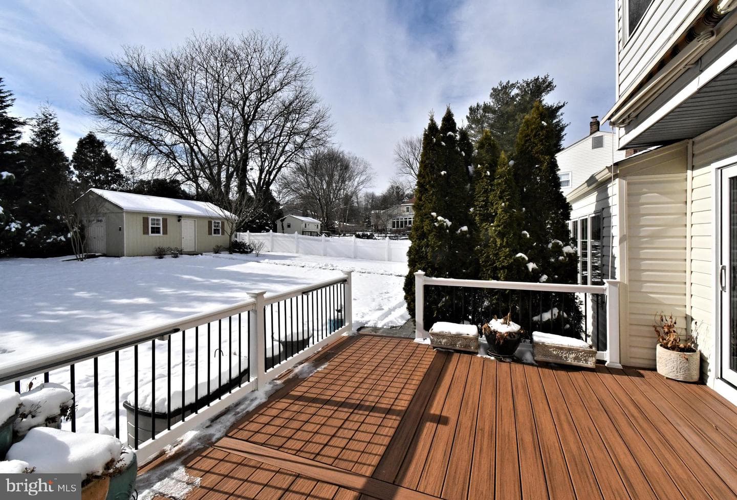 555 Saratoga Road photo 42