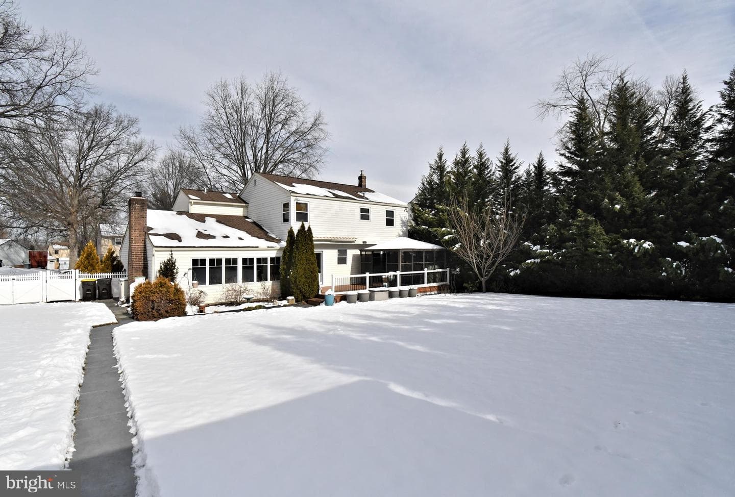 555 Saratoga Road photo 46