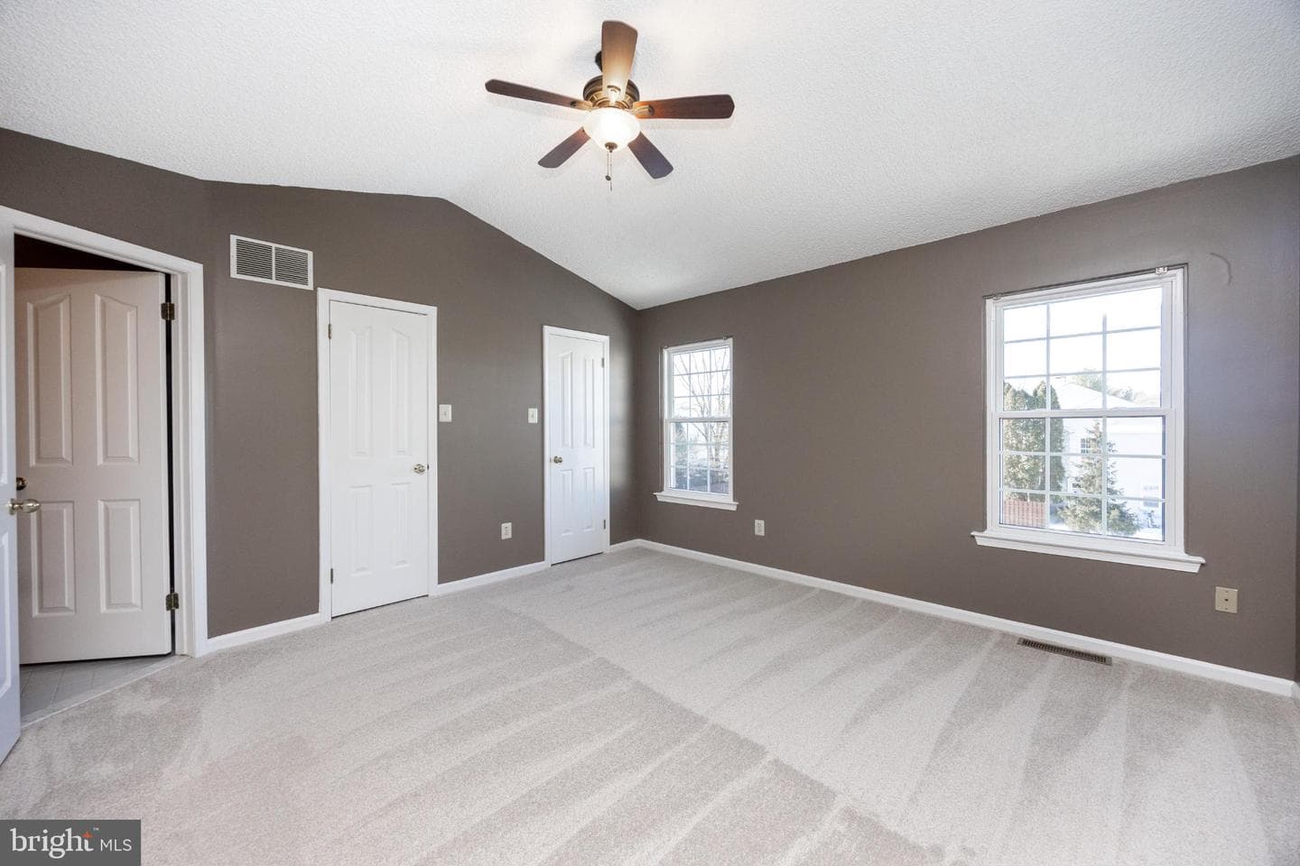 113 Yellow Wood Court photo 24