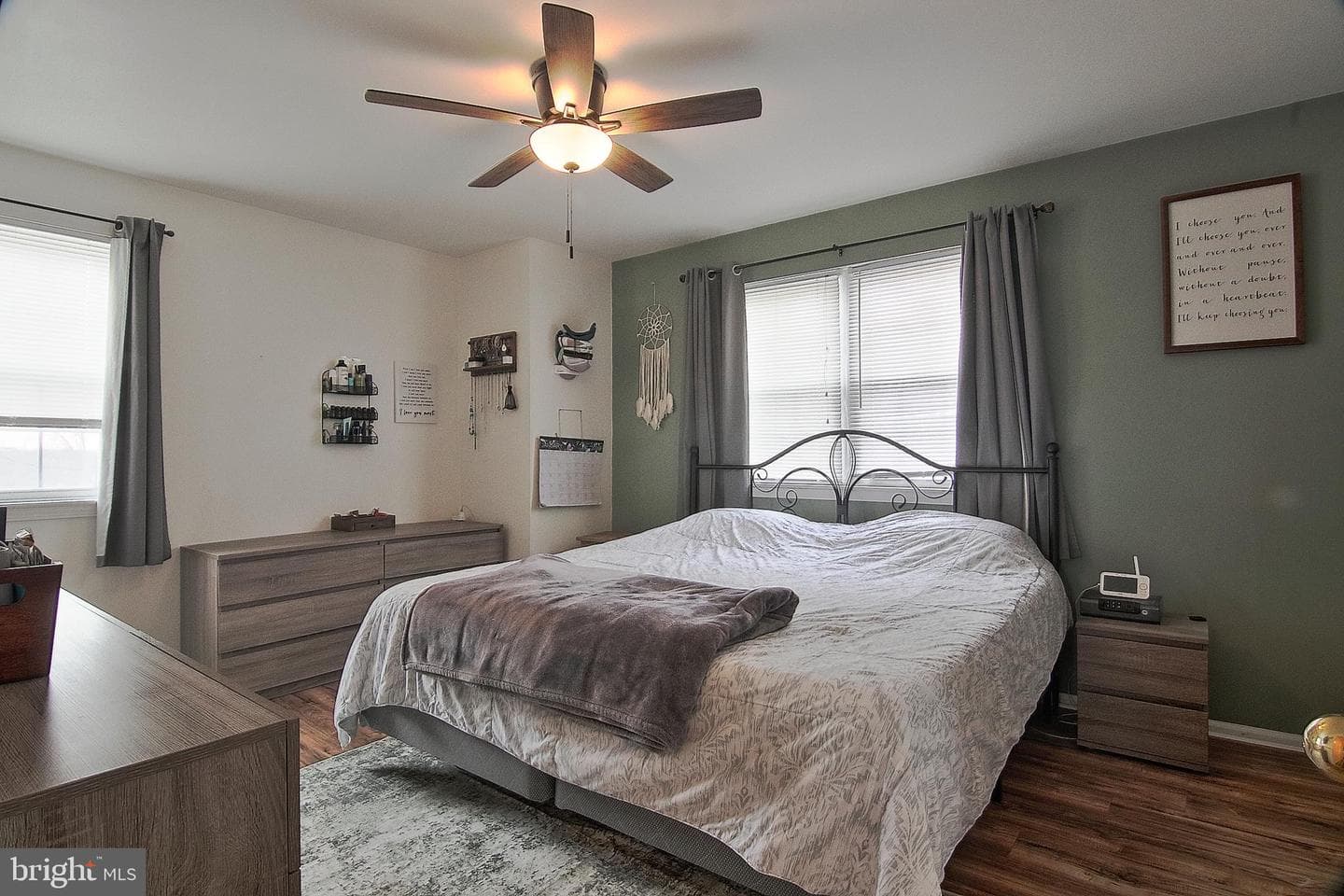 523 Village Lane photo 14