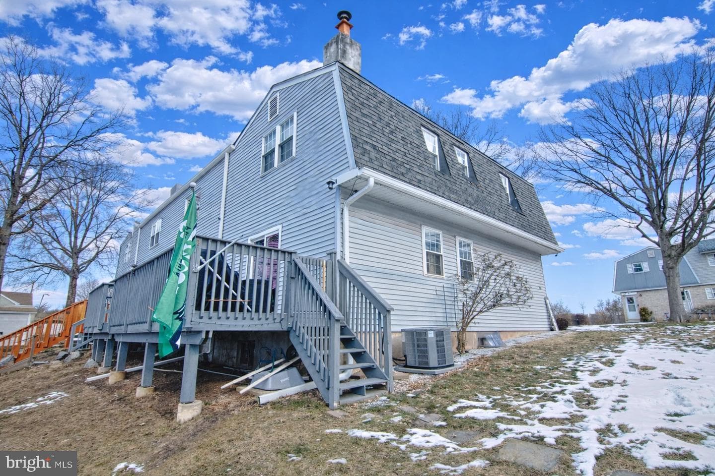523 Village Lane photo 21