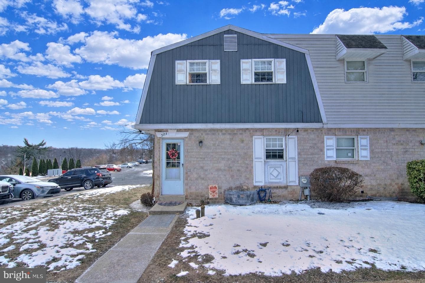 523 Village Lane photo 22