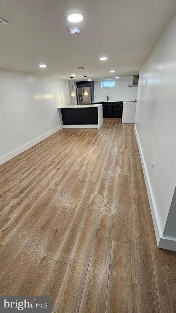 113 E Vine Street photo 32