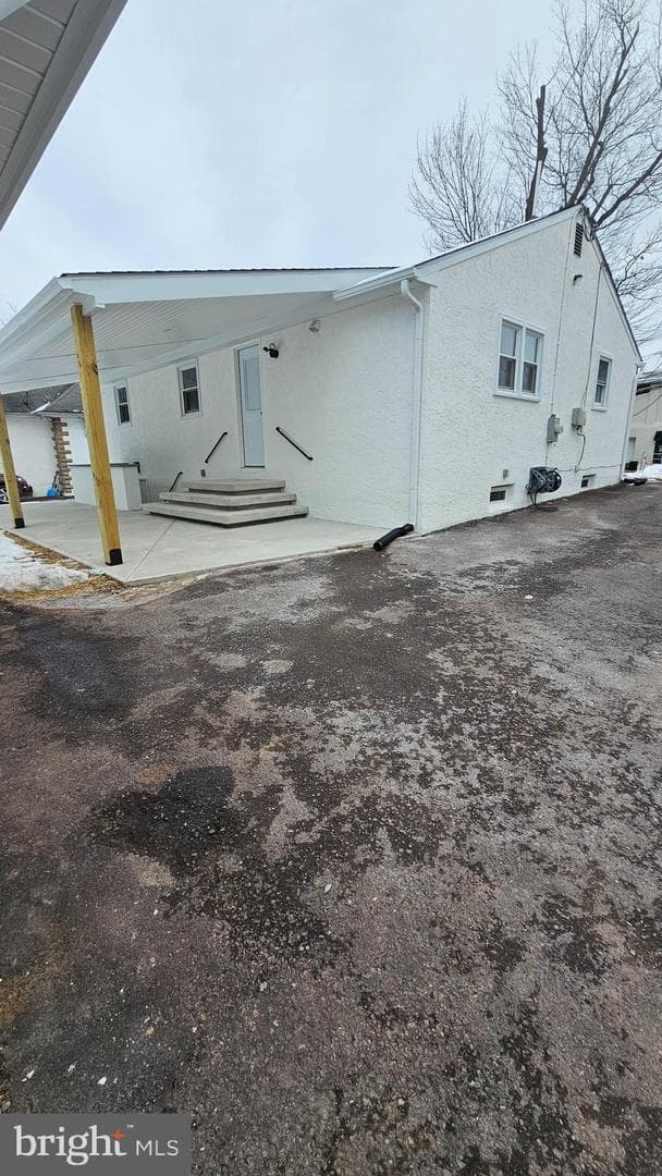 113 E Vine Street photo 59