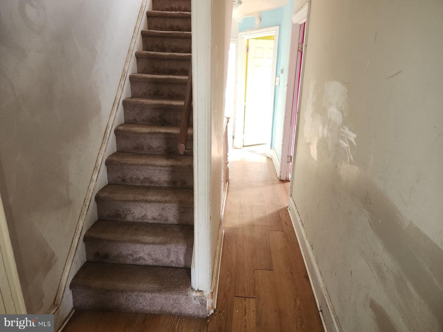 648 Kohn Street photo 31