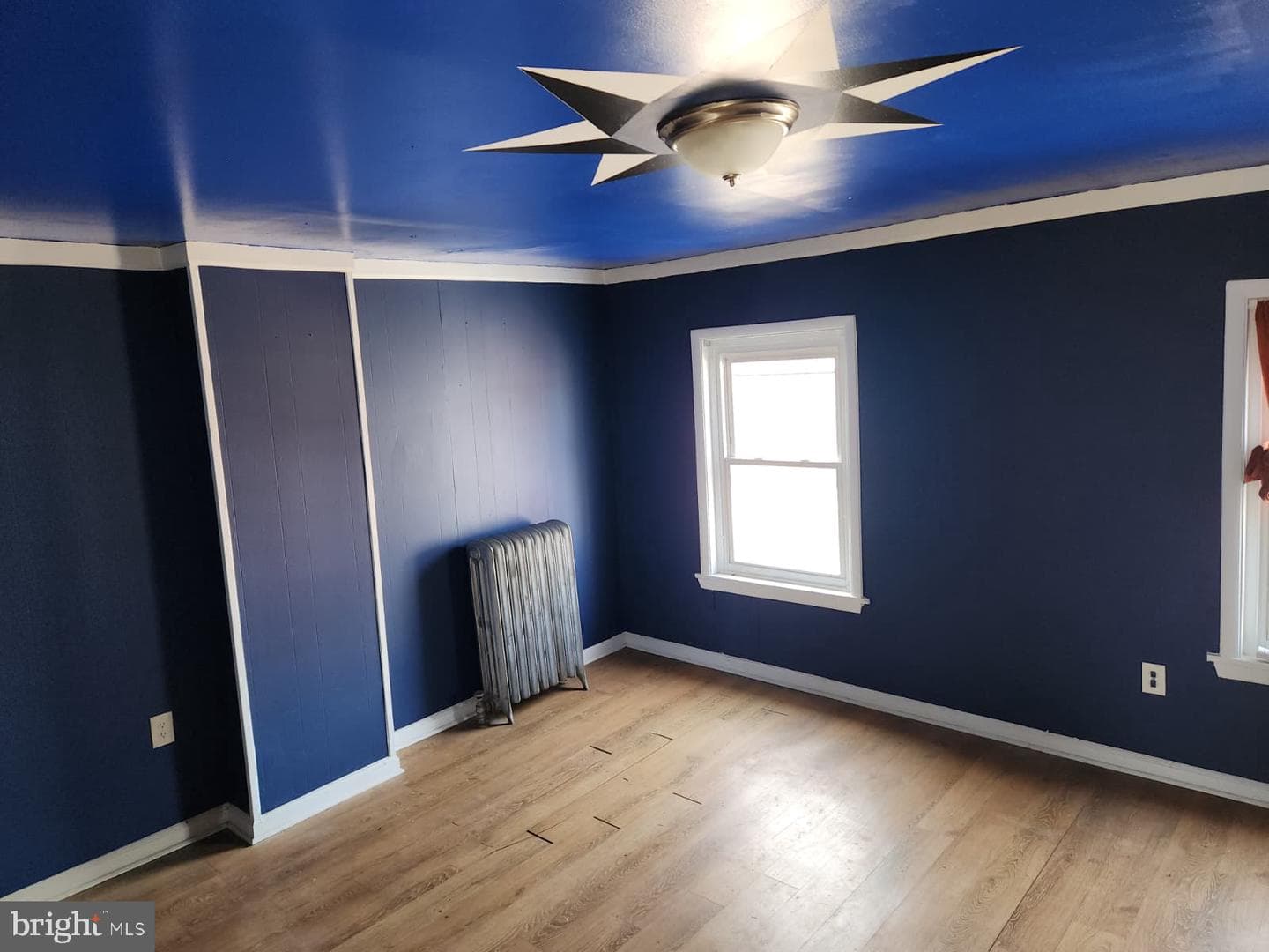 648 Kohn Street photo 36