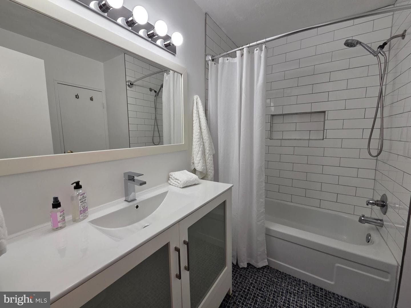120 N Bethlehem Pike #b303 photo 17
