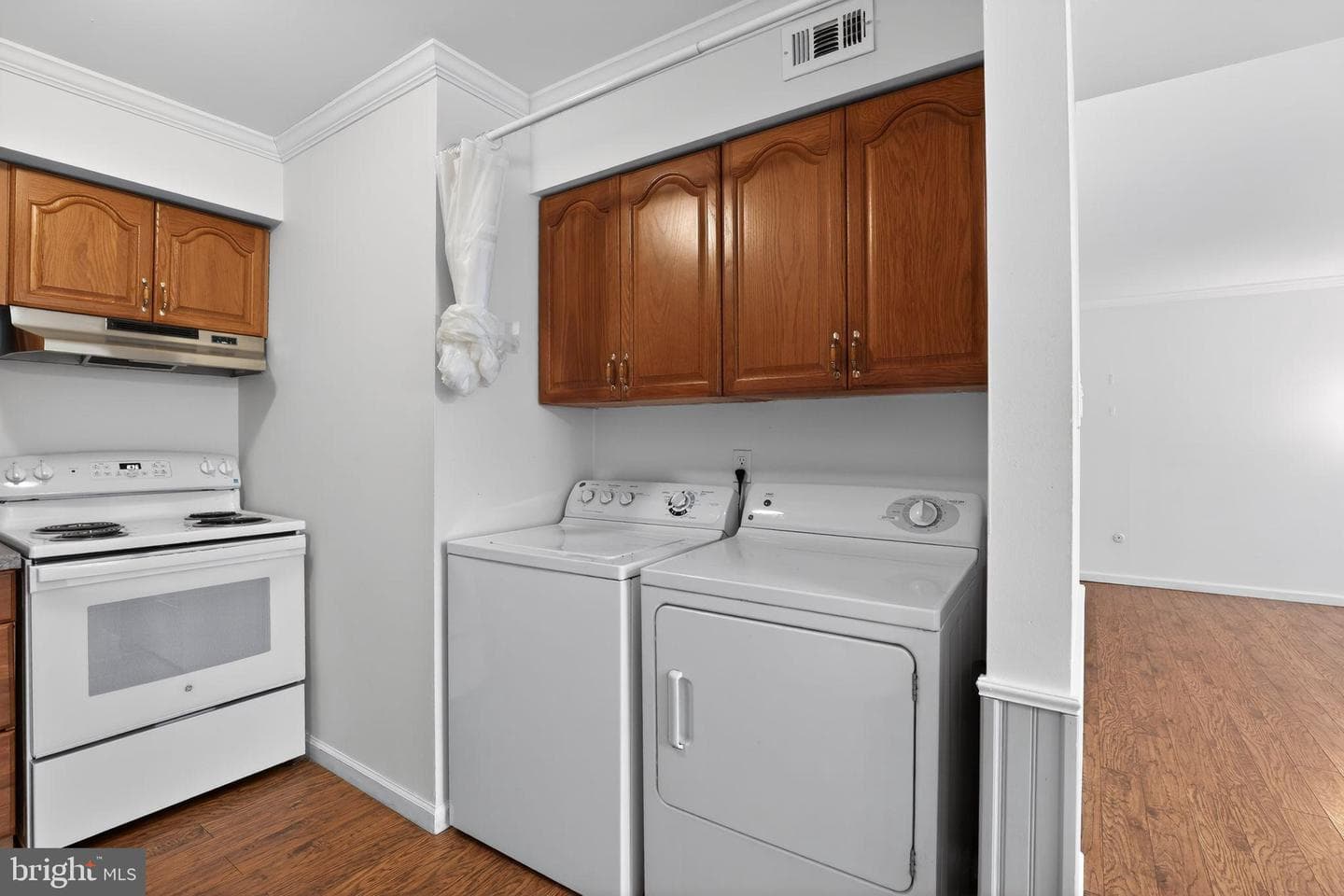 325 S Warminster Road #a-8 Bldg 1 photo 14