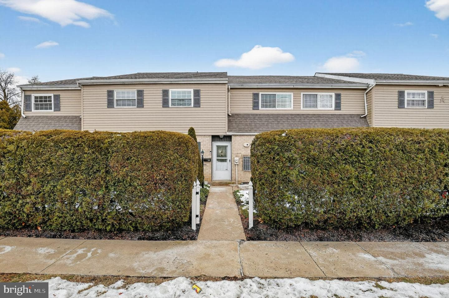 325 S Warminster Road #a-8 Bldg 1 photo 2