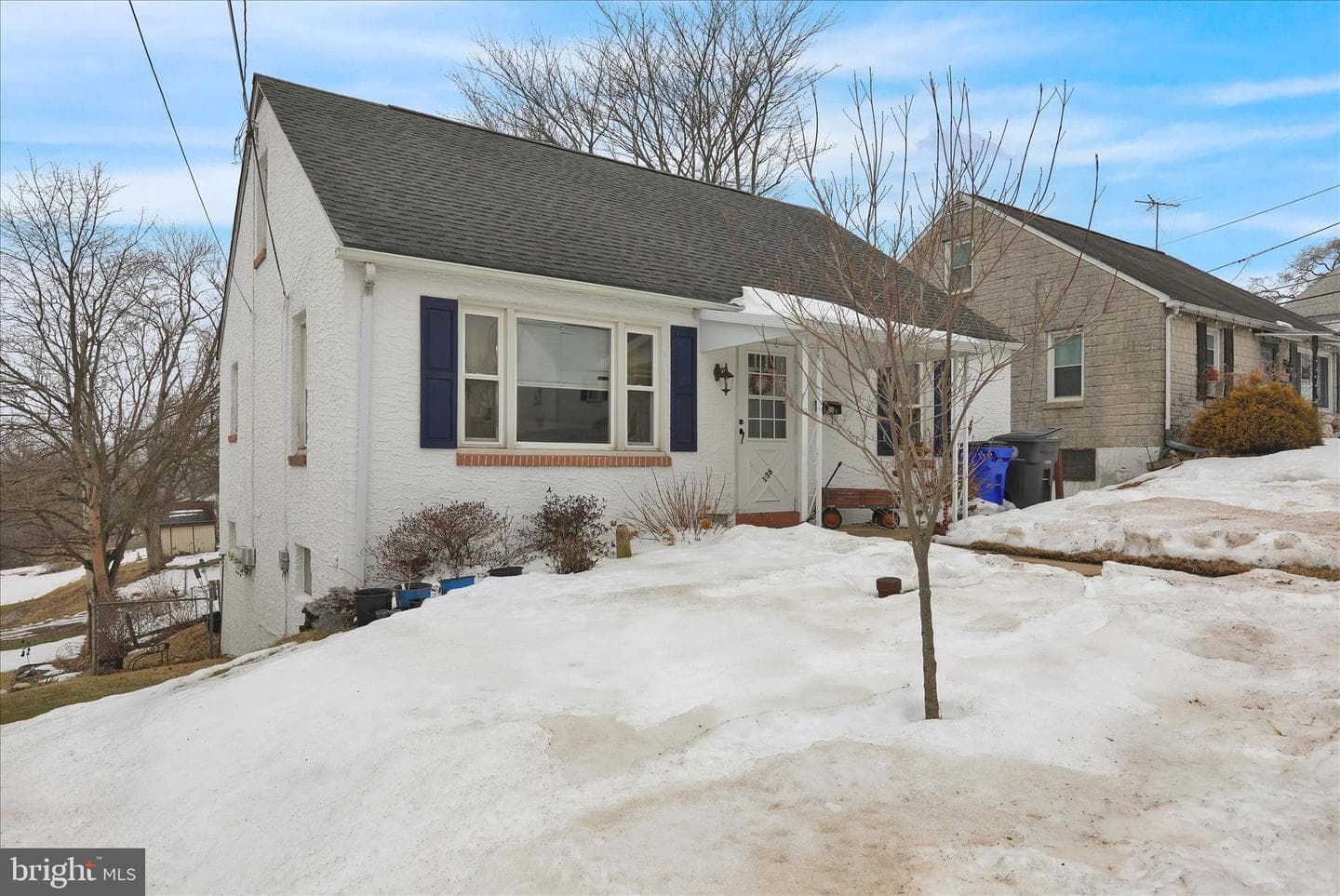 136 Reynolds Avenue photo 29