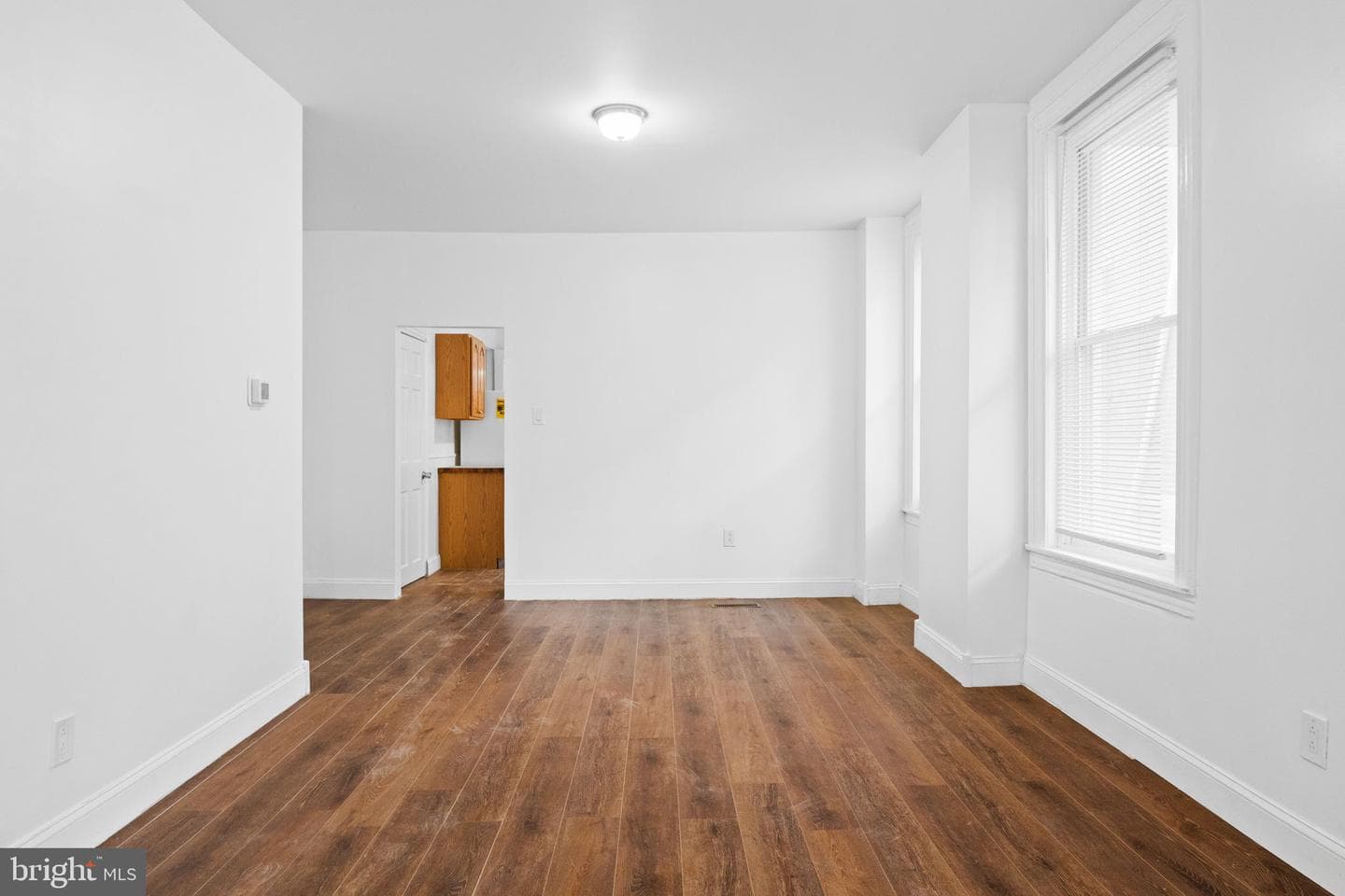 620 George Street photo 8