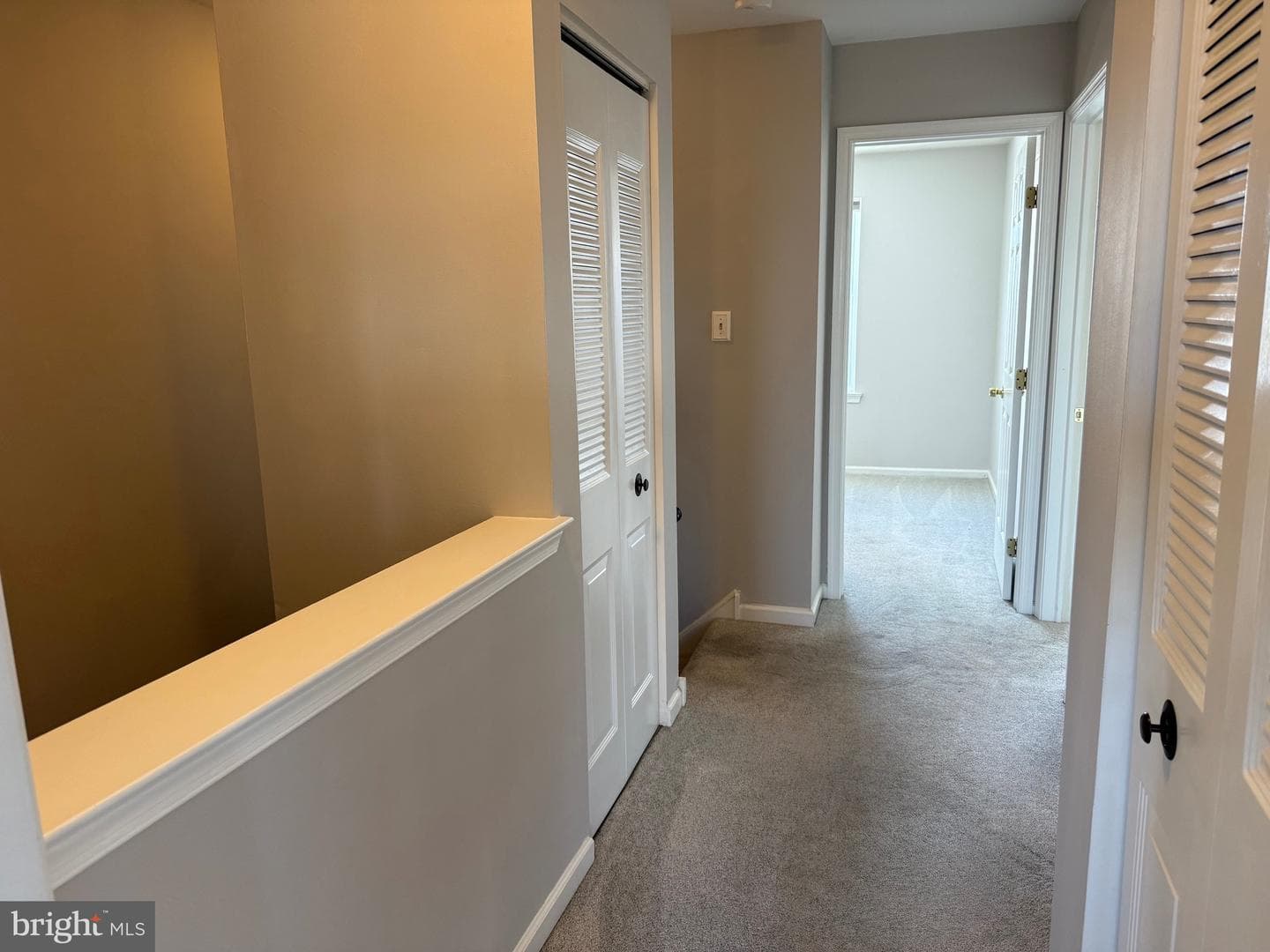 617 Coates Lane photo 24