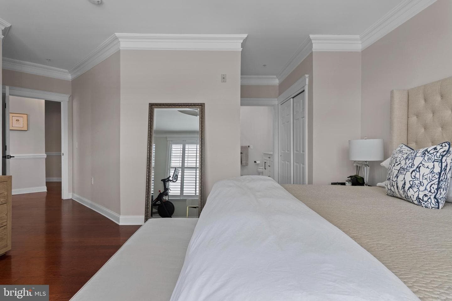 200 W Elm Street #1321 photo 13