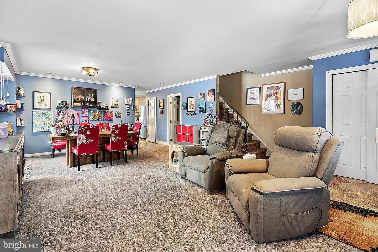 794 Sandra Lane photo 3
