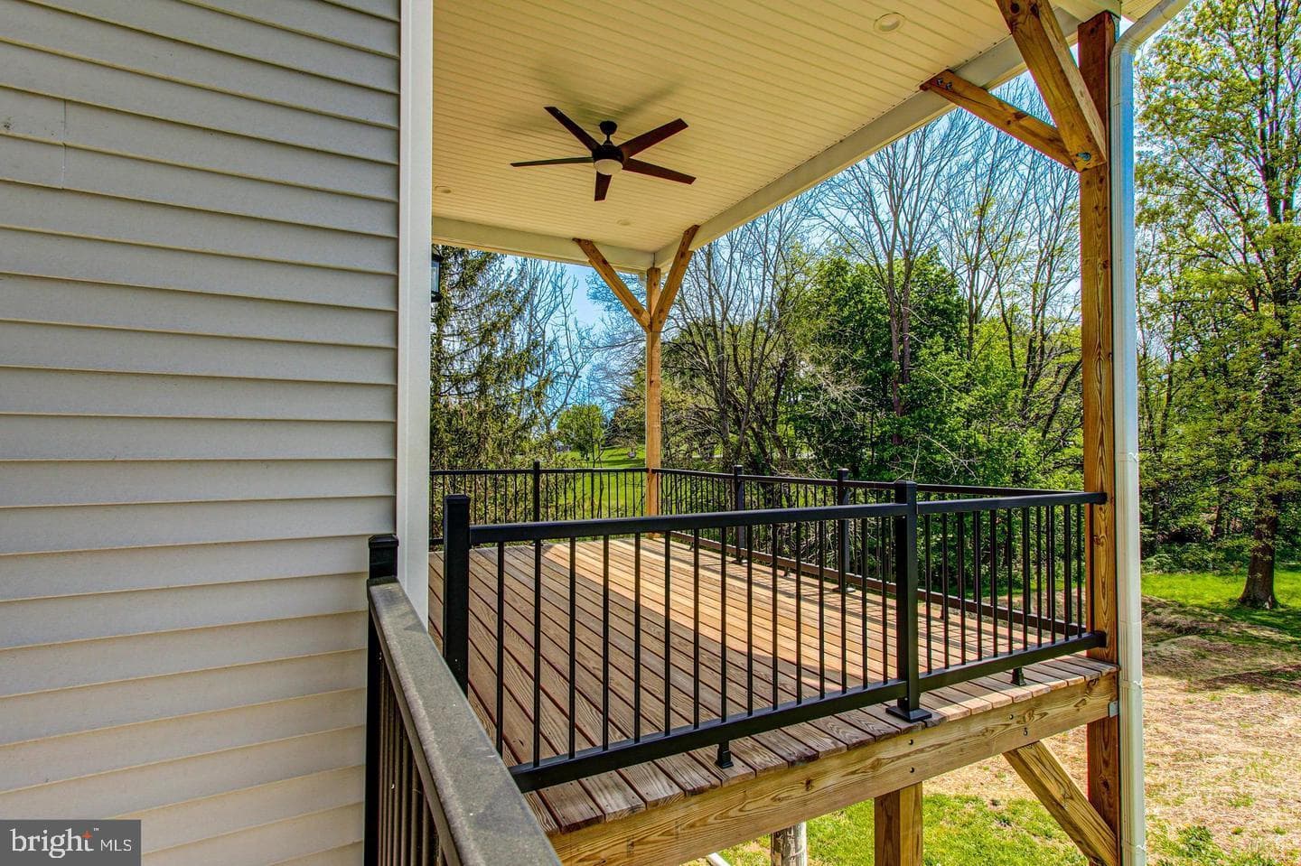 198 Cross Road photo 27