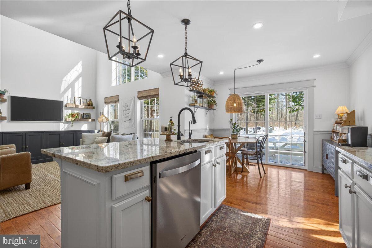 152 Ivy Lane photo 8