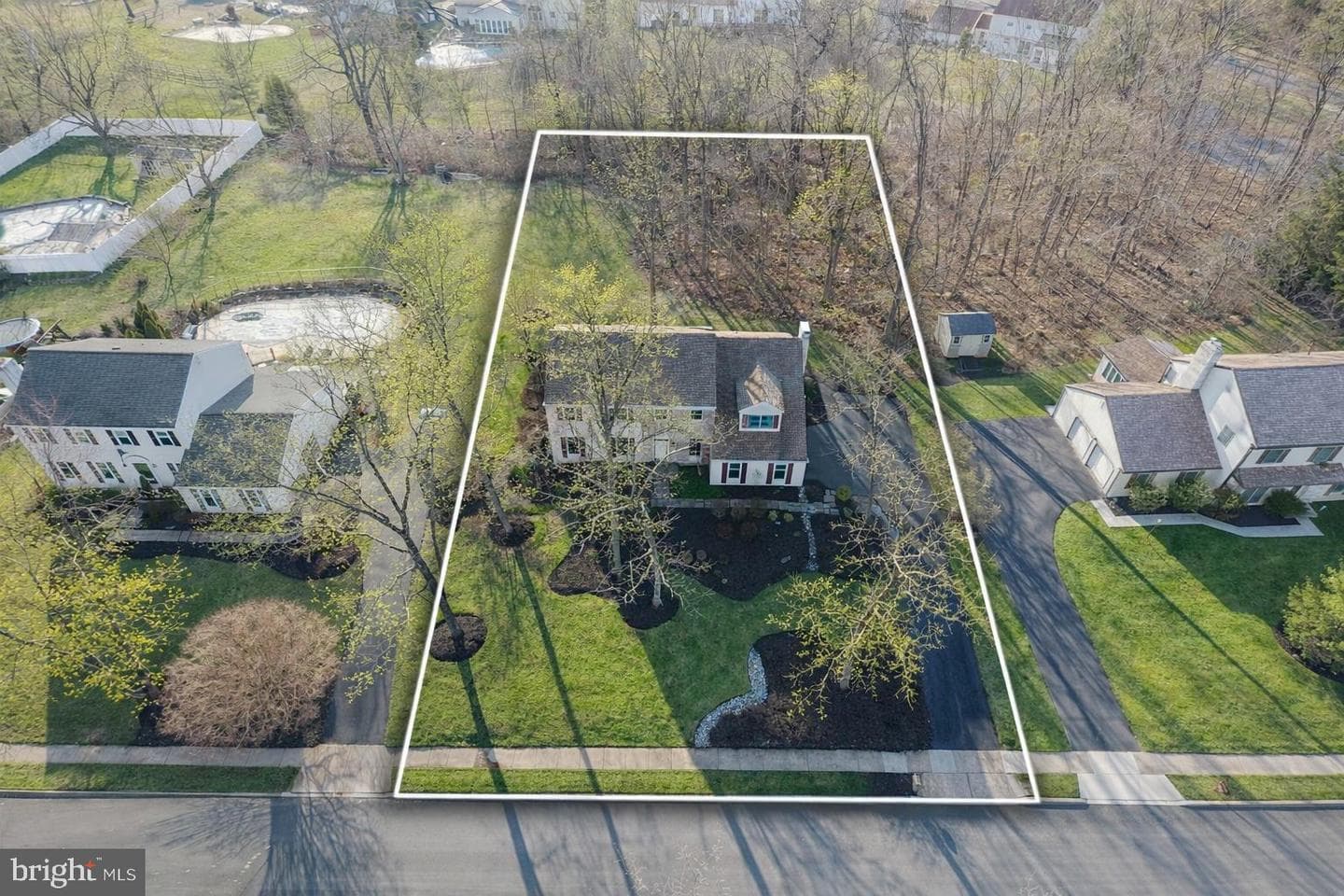 2041 Spring Valley Road photo 6