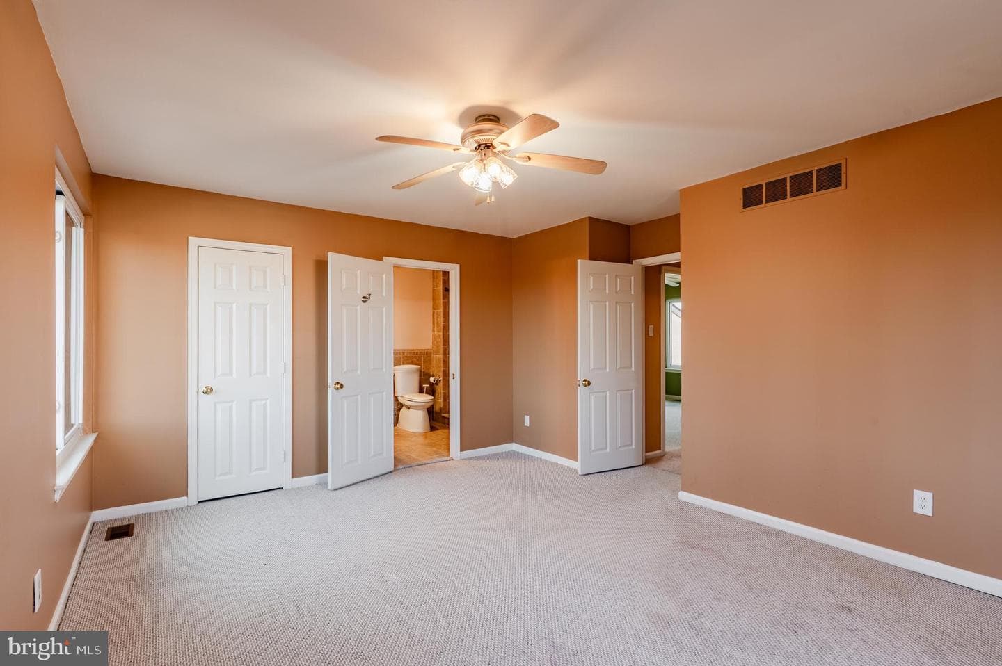 2400 Honey Run Road photo 20