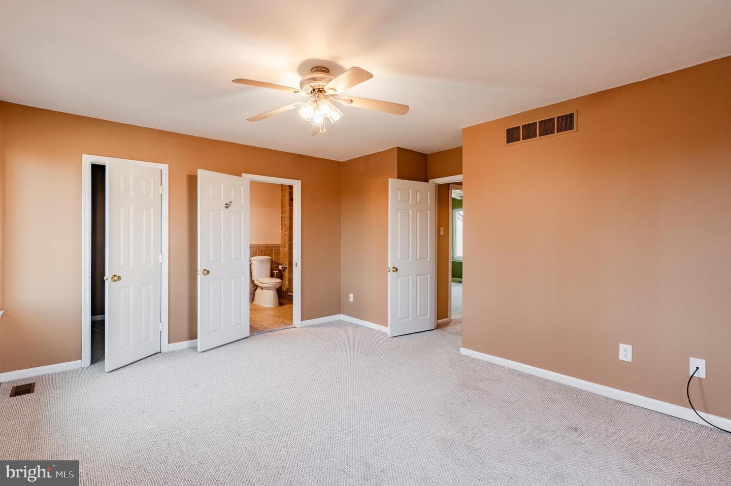 2400 Honey Run Road photo 22