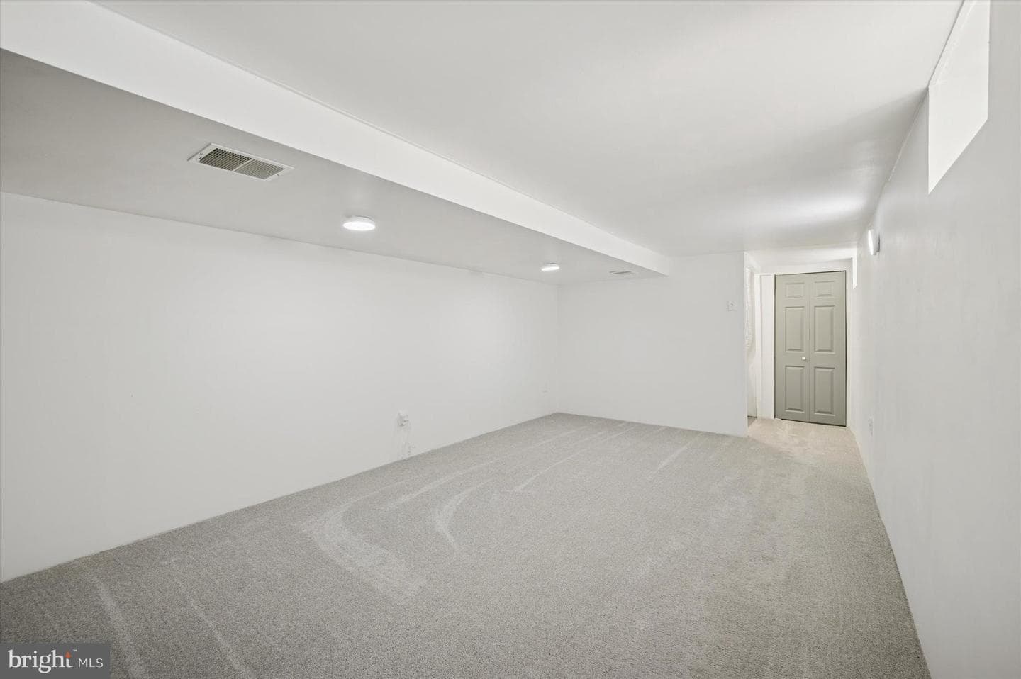 616 Tennis Avenue photo 13