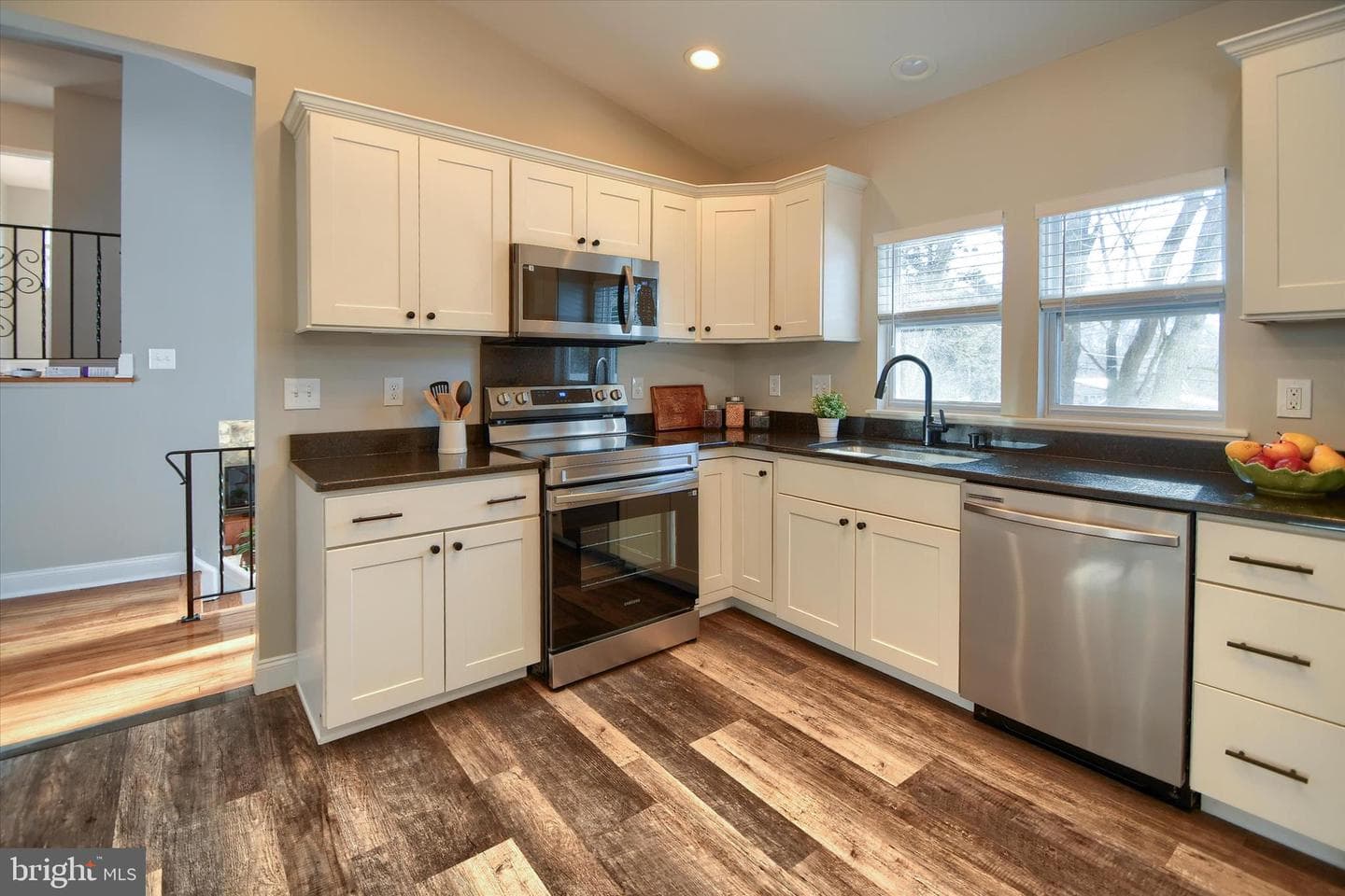 958 Longview Road photo 14