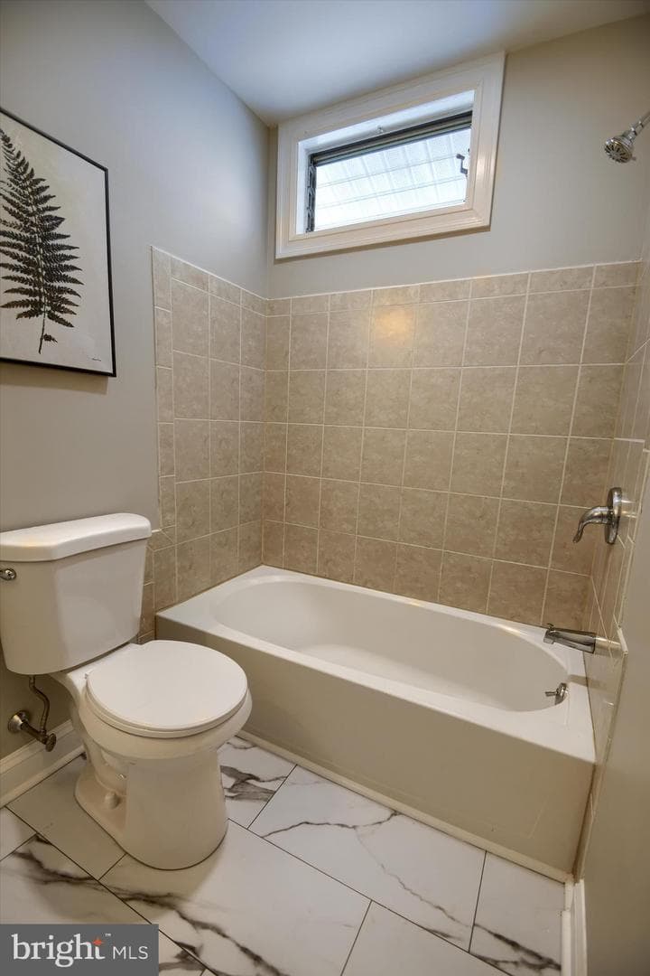 958 Longview Road photo 29