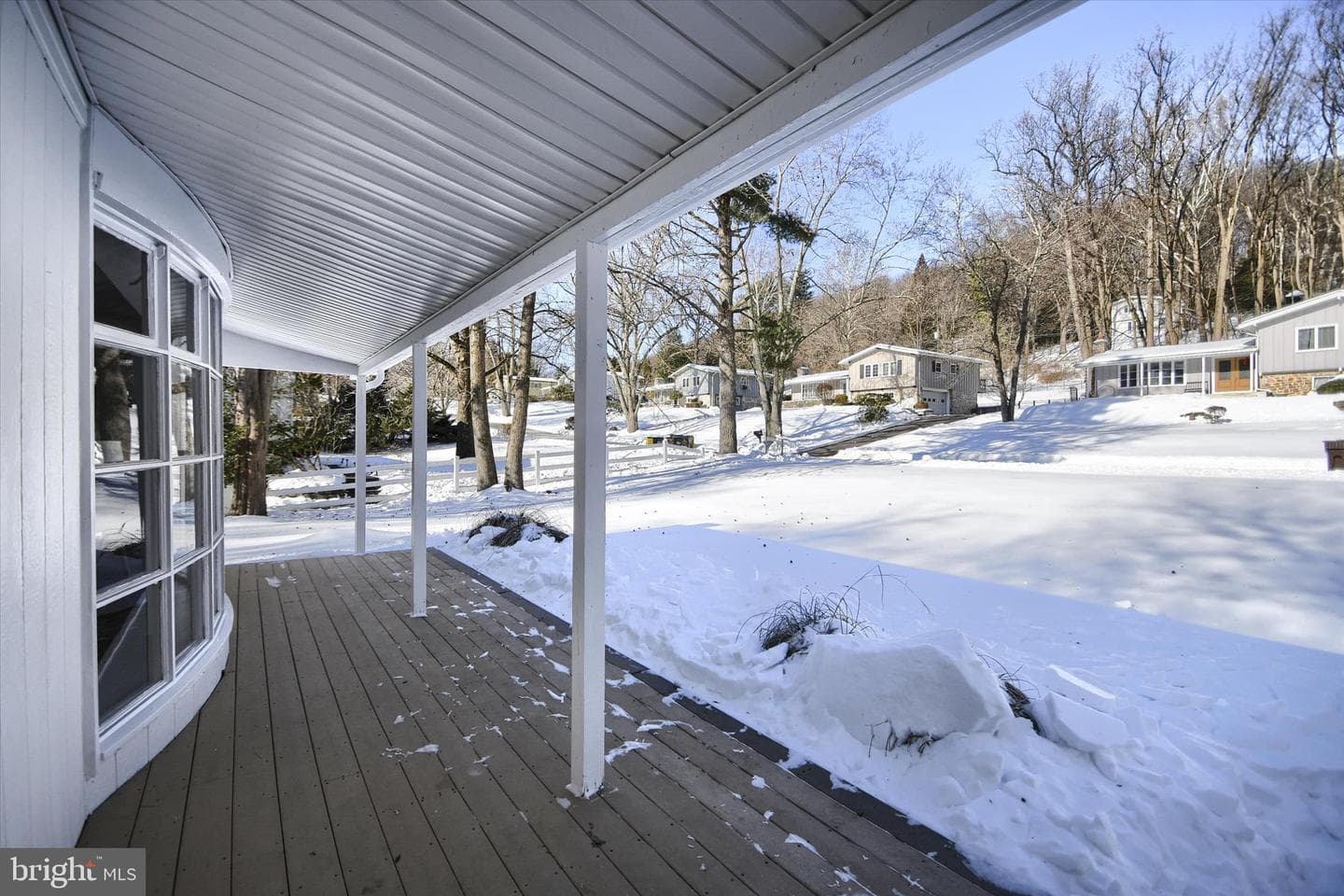 958 Longview Road photo 5