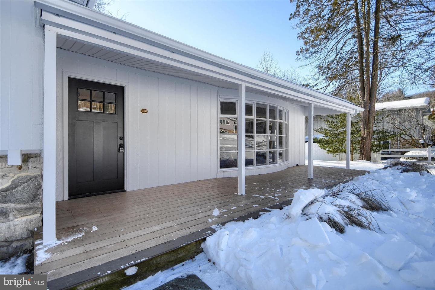 958 Longview Road photo 6
