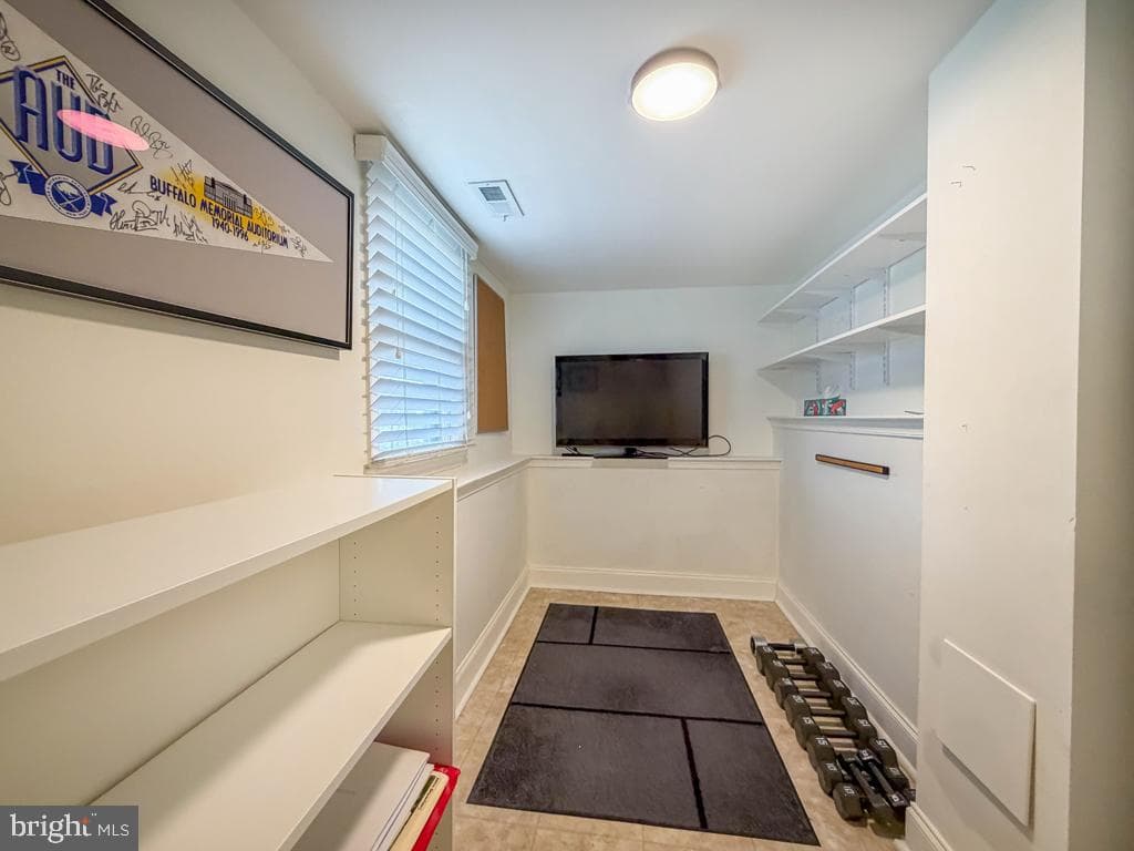 513 Barbara Drive photo 34
