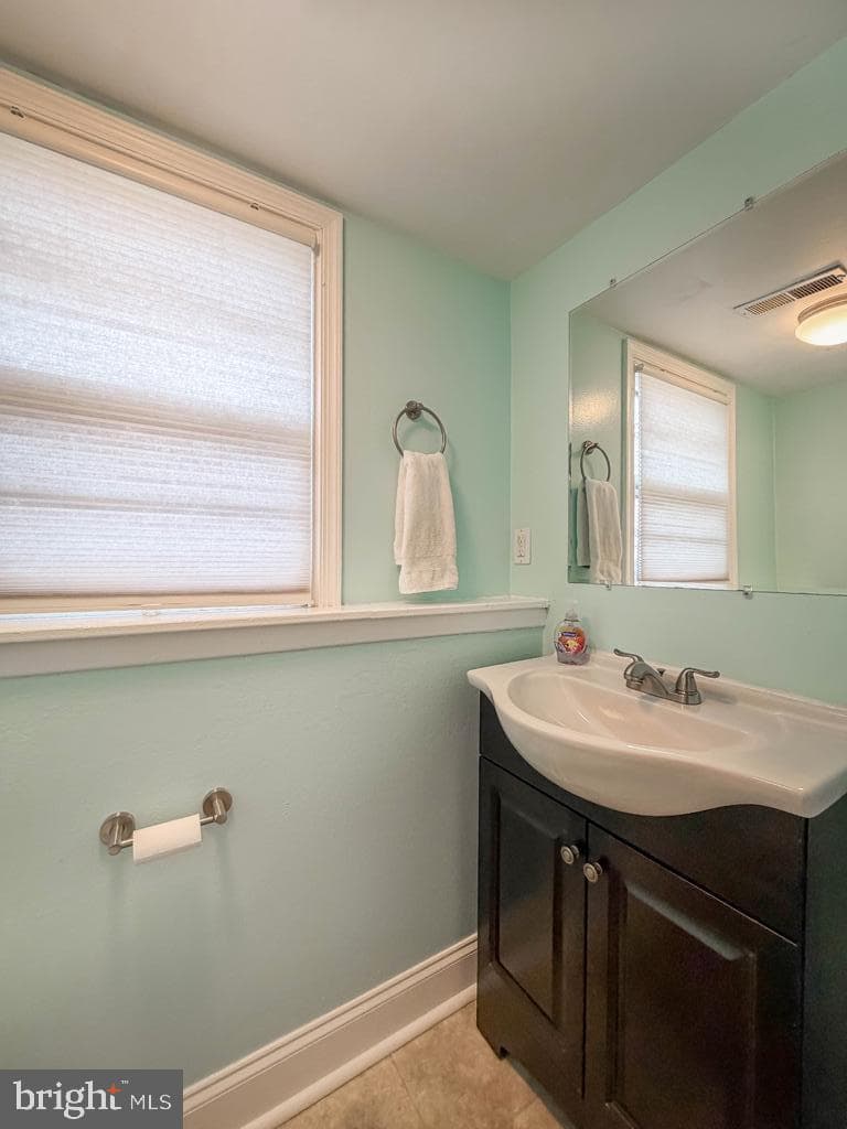 513 Barbara Drive photo 36