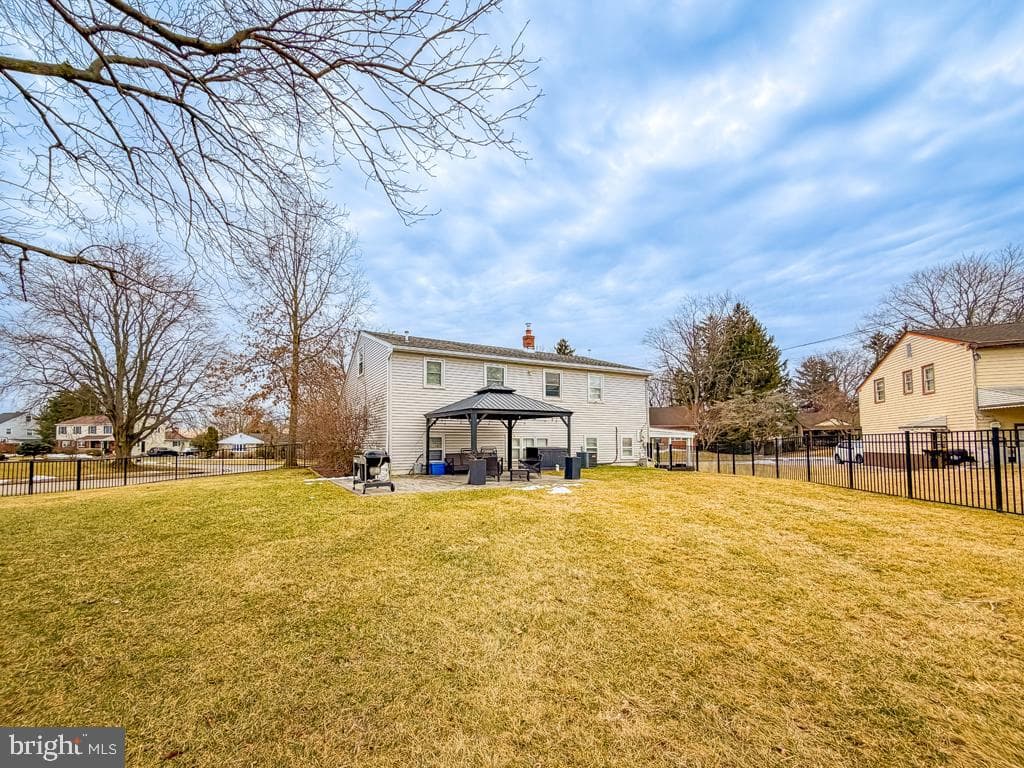 513 Barbara Drive photo 5