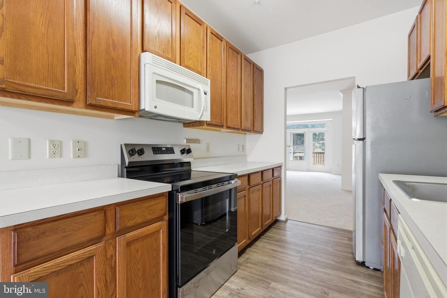 41 Stuart Dr photo 14