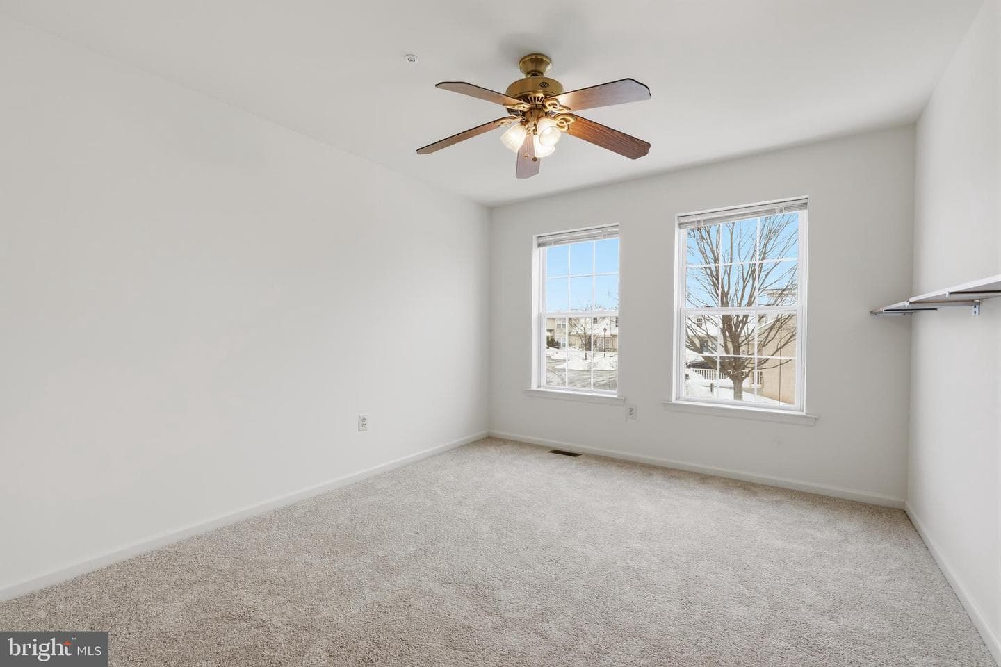 41 Stuart Dr photo 22