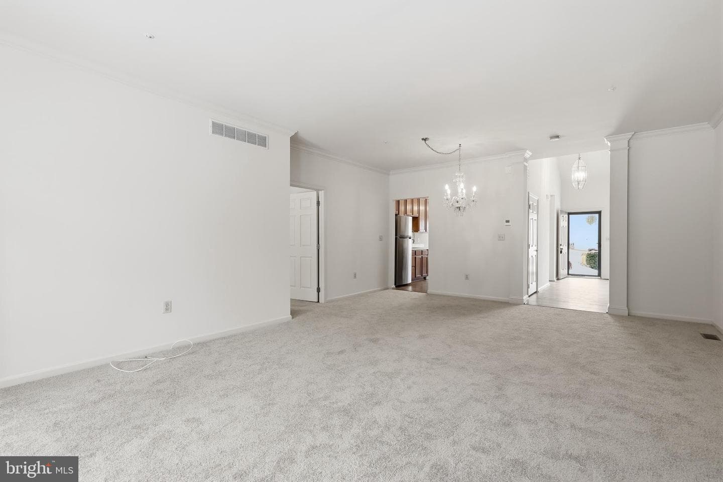 41 Stuart Dr photo 9