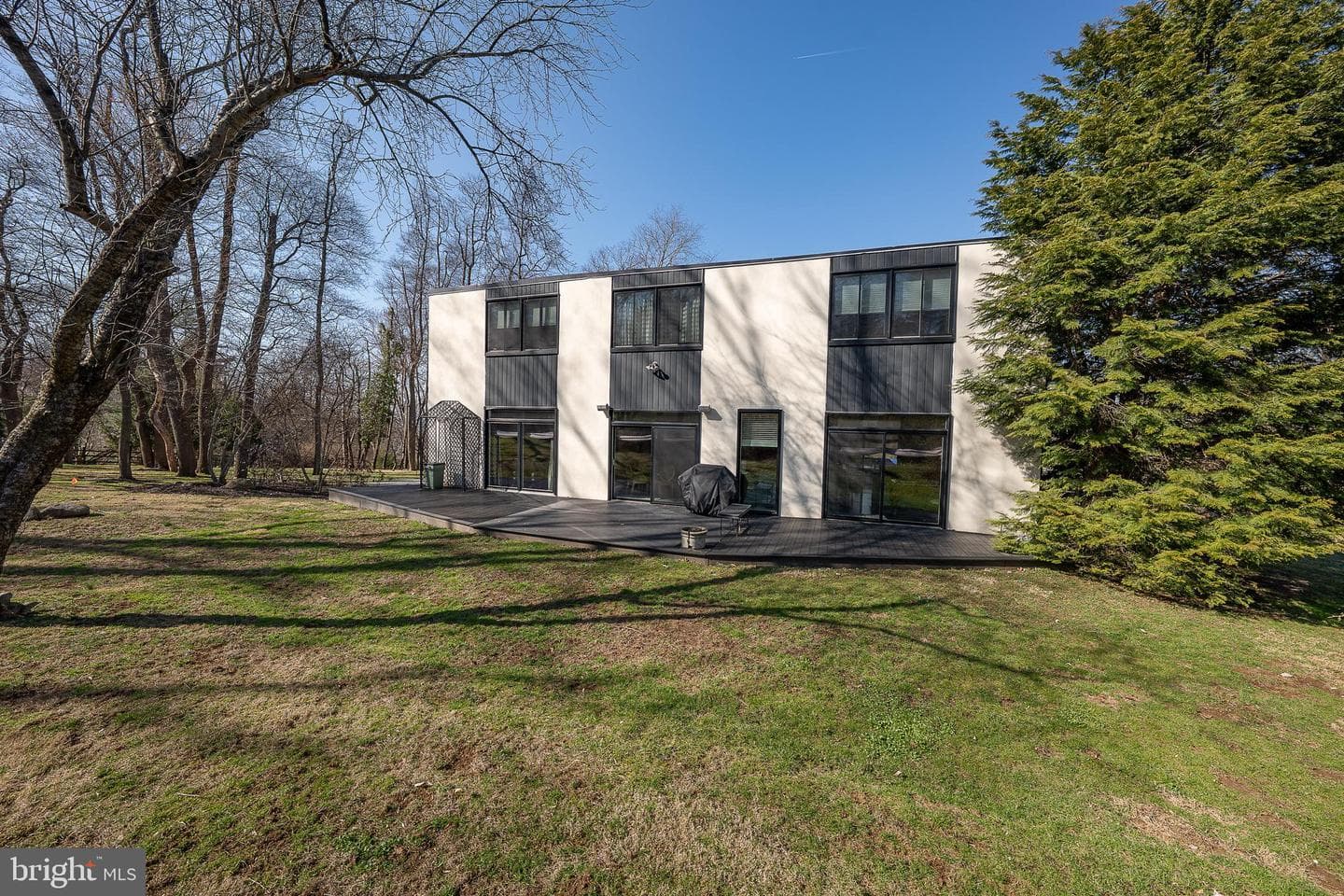 1335 Valley Road photo 27
