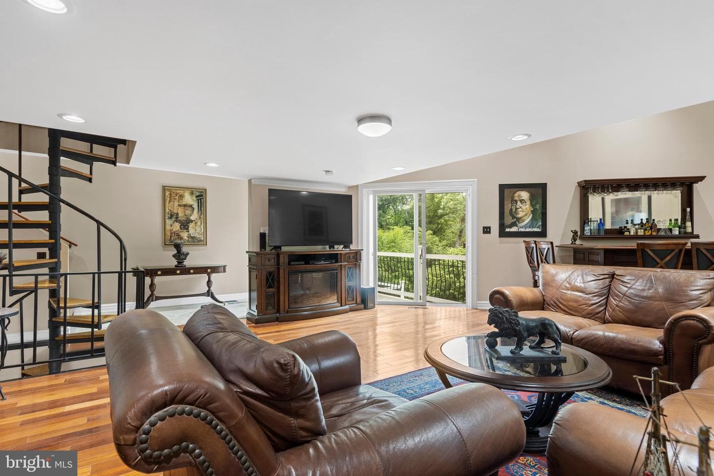 1351 Bobarn Drive photo 27