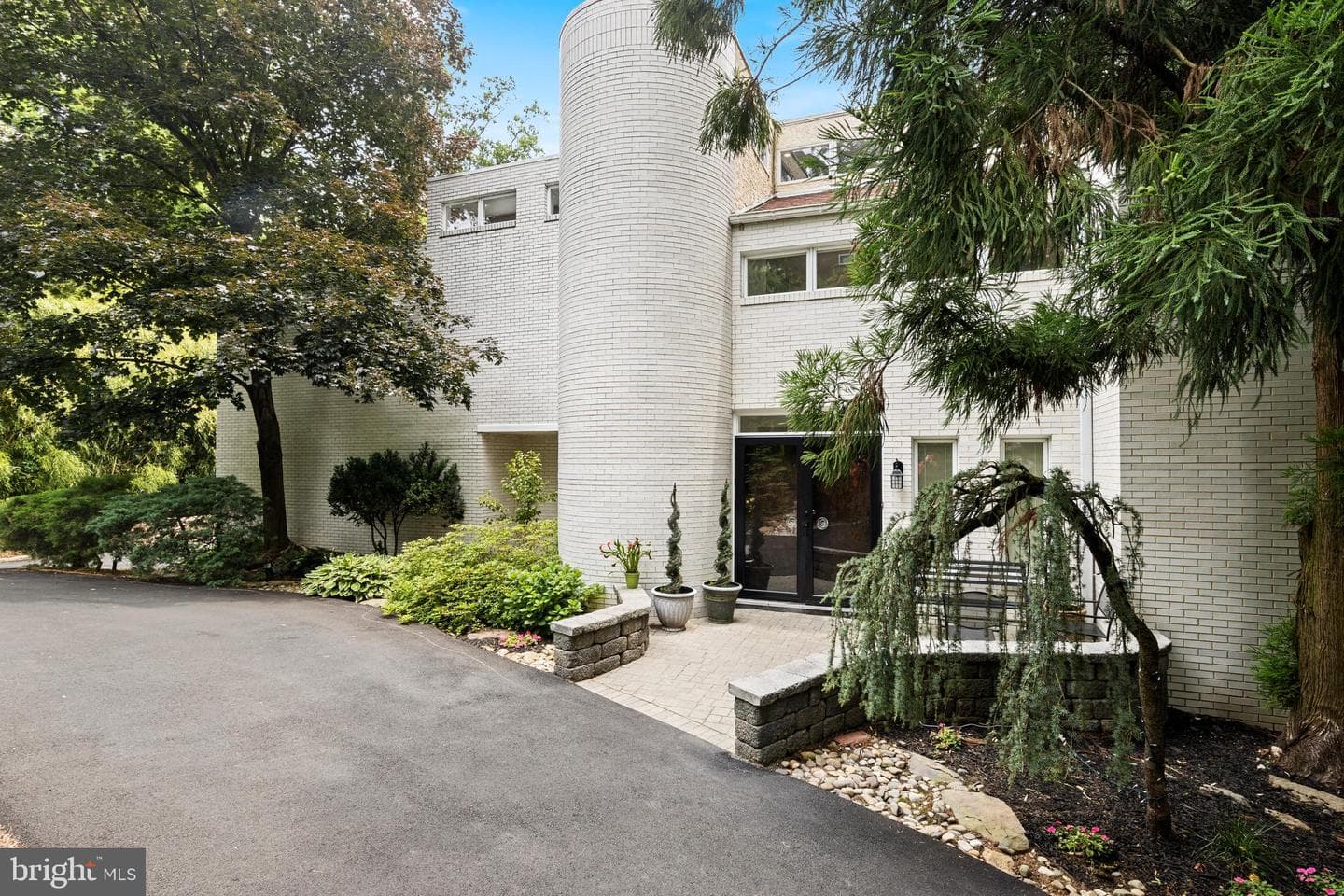 1351 Bobarn Drive photo 48