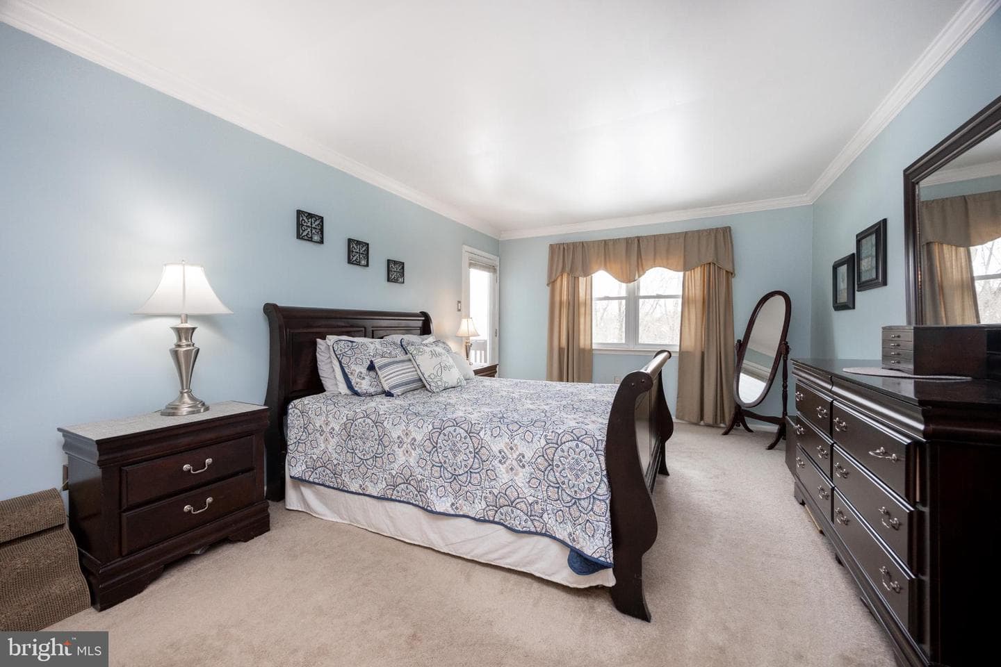 227 Jonathan Drive photo 13