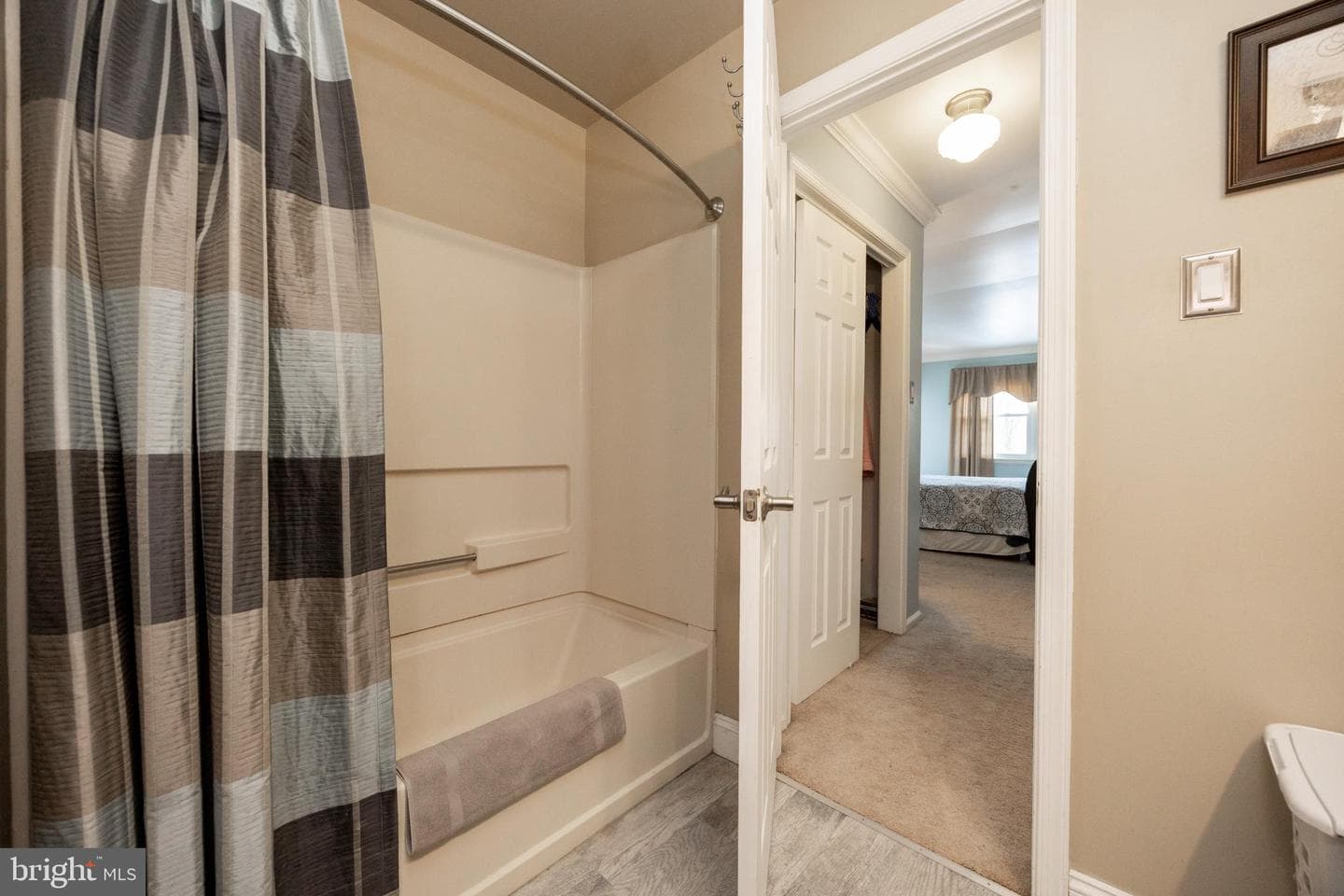 227 Jonathan Drive photo 16
