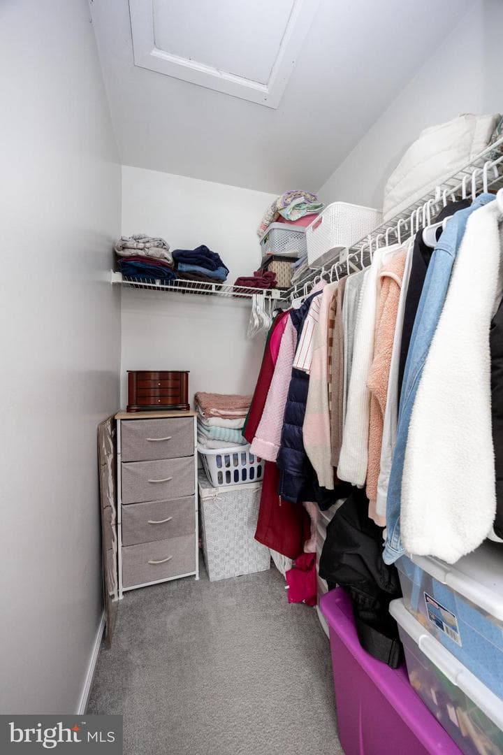 227 Jonathan Drive photo 23