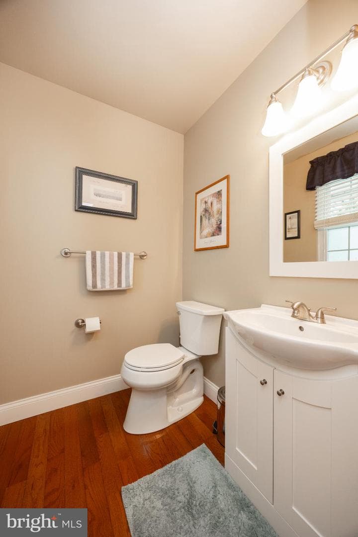 227 Jonathan Drive photo 5