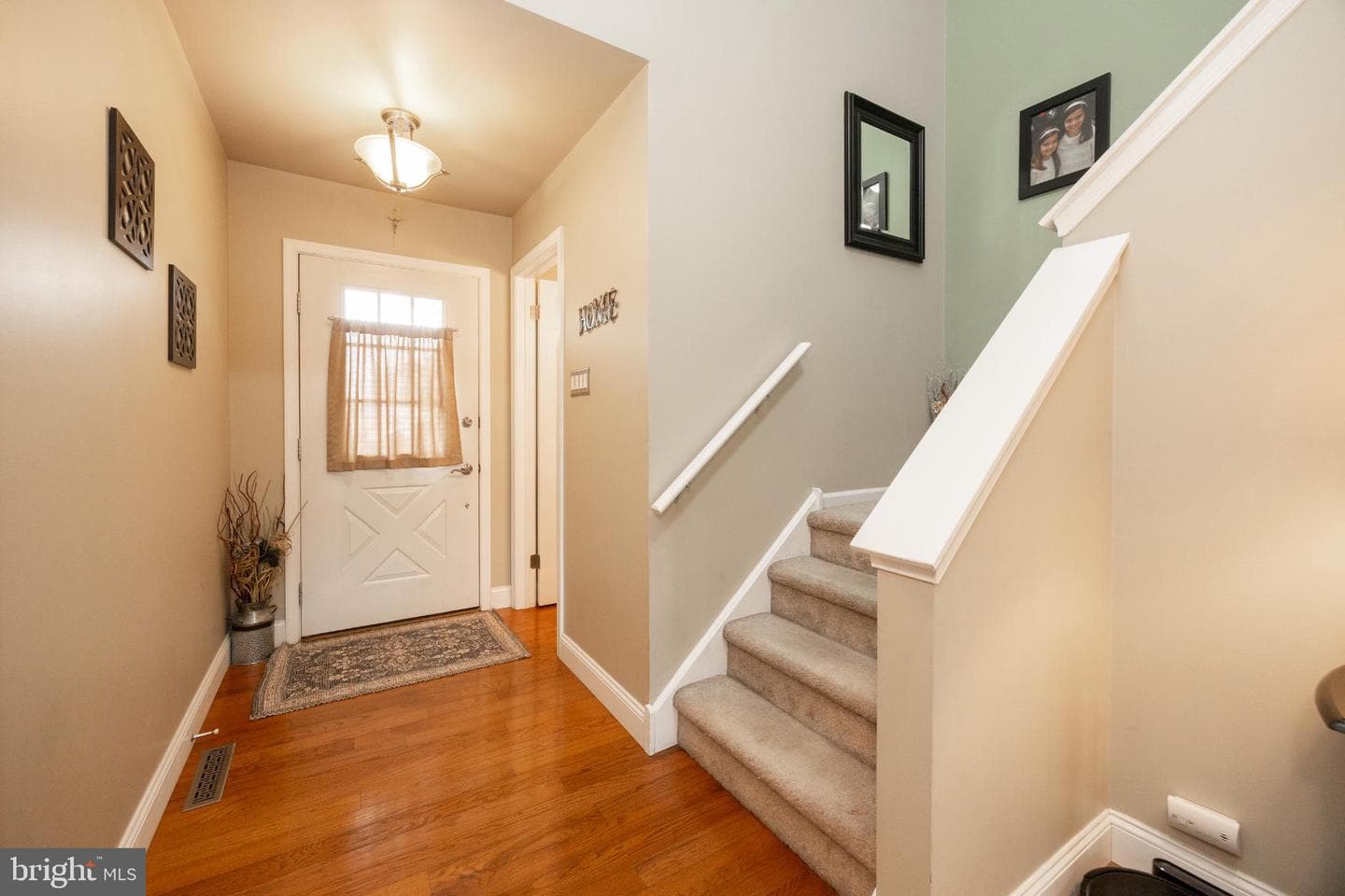 227 Jonathan Drive photo 6