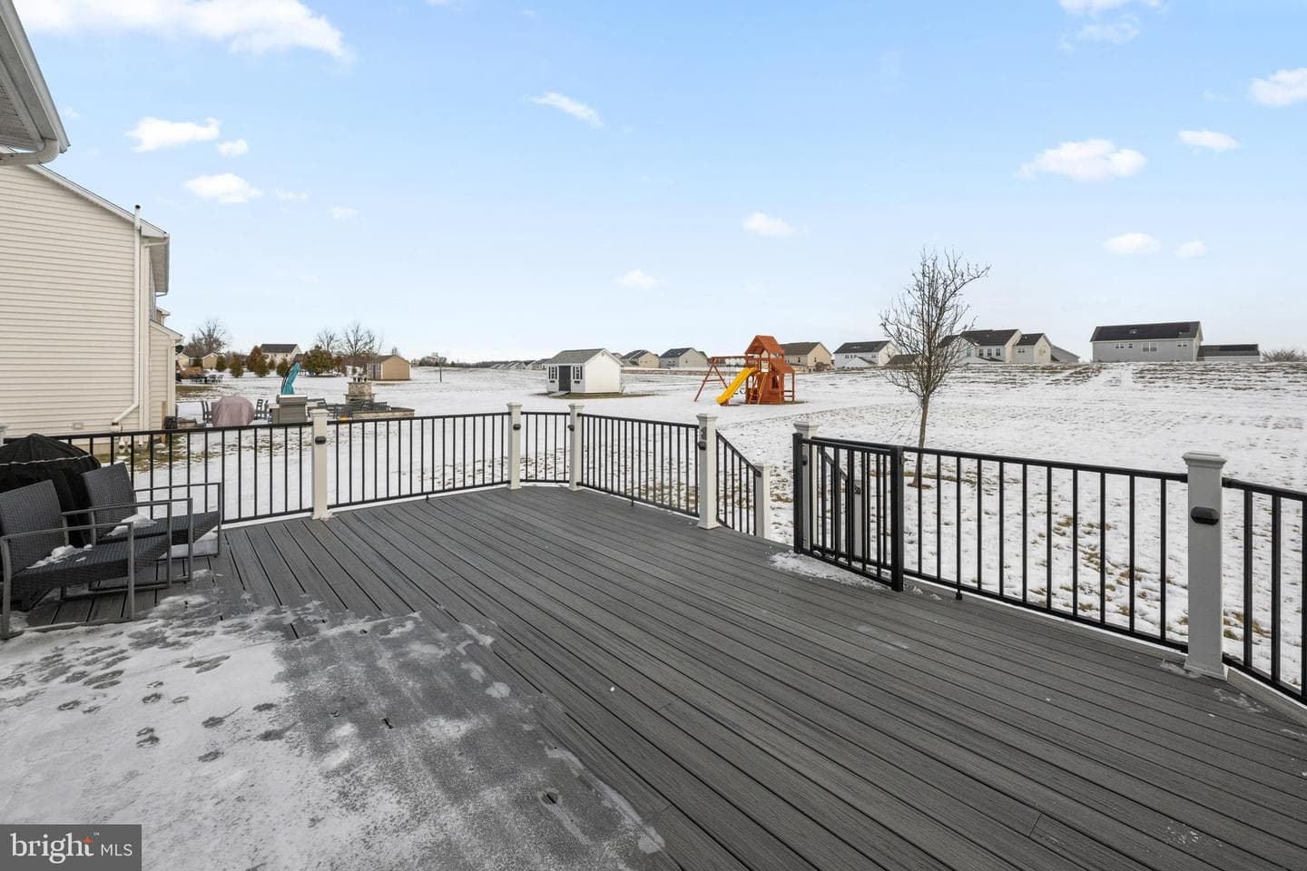 219 Sumner Court photo 28