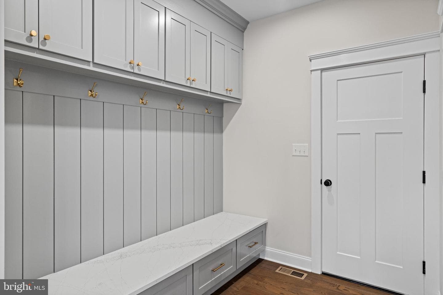 305 Glenway Road photo 38