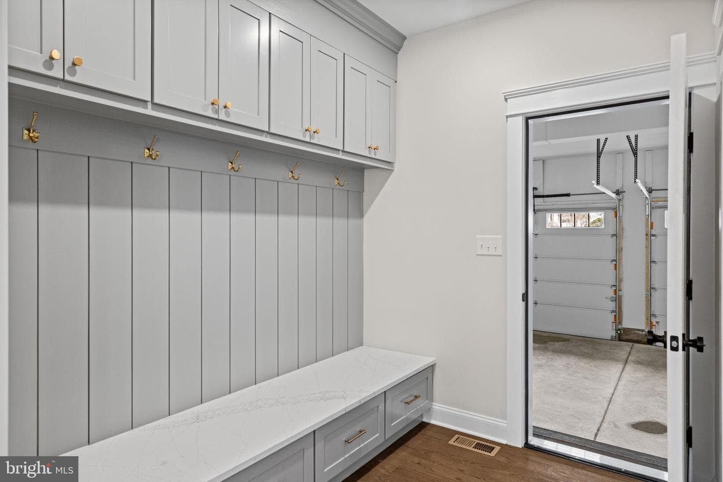 305 Glenway Road photo 39