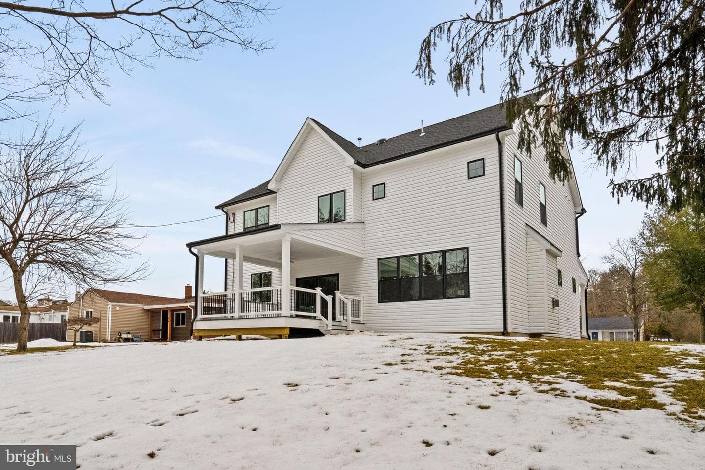 305 Glenway Road photo 92