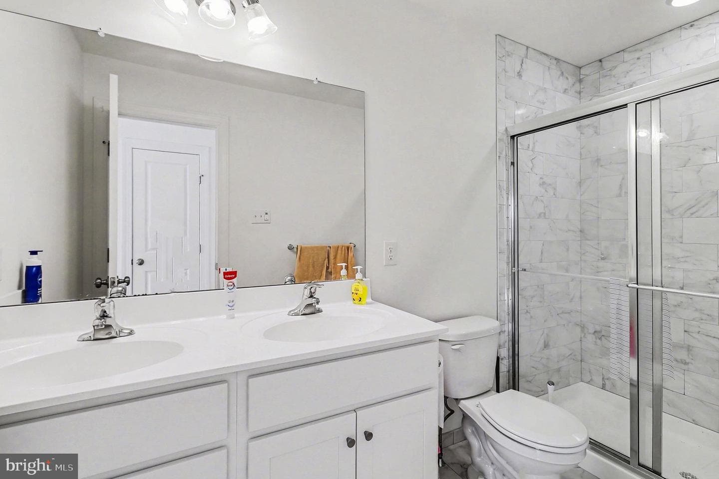 202 Arch Way photo 16