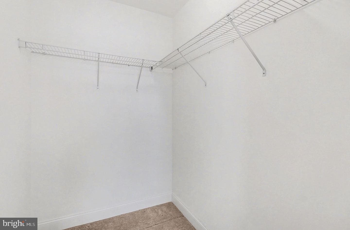 202 Arch Way photo 17